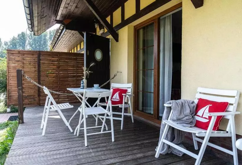 Hotelli Ostoja Dwa Jeziora