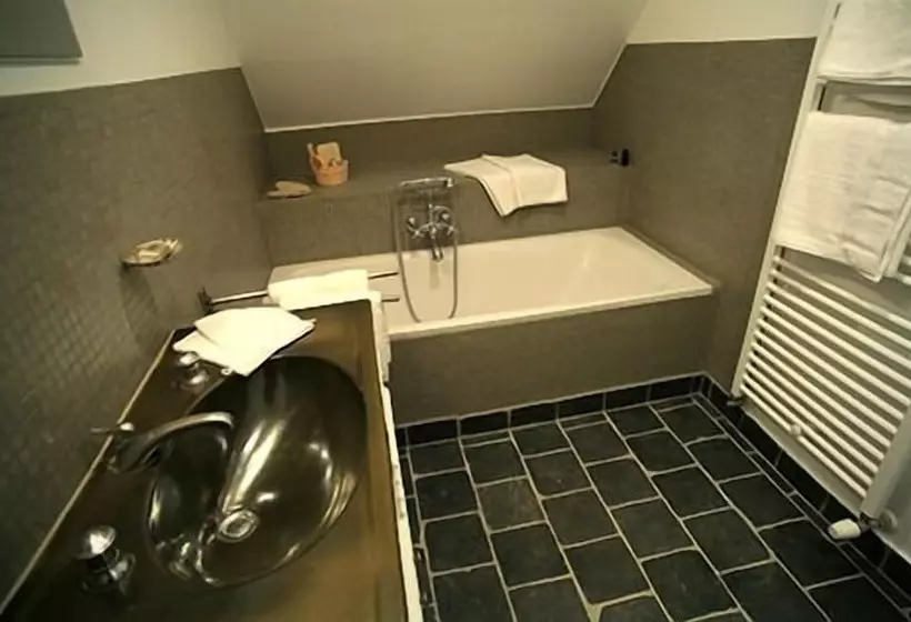 Hotelli Eyckenmolen B&b