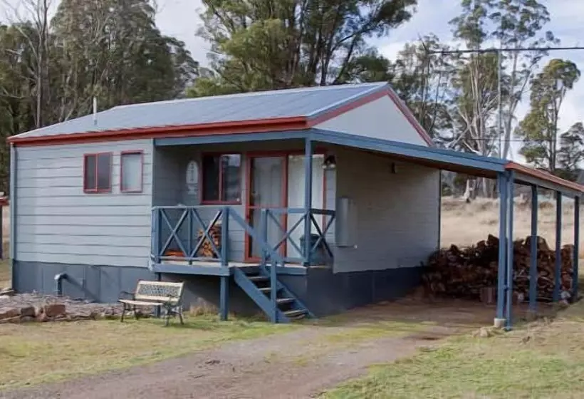 Hotelli Highland Cabins And Cottages