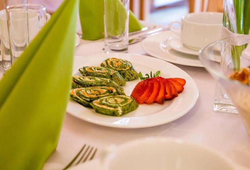 호텔 Kurpiowska Kraina