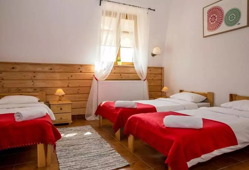 ホテル Kurpiowska Kraina