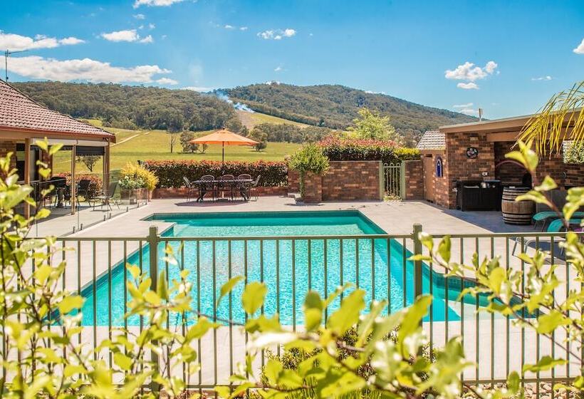 בית מלון כפרי Langbrook Cottages