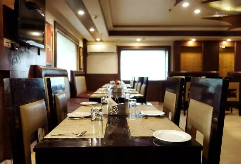 ホテル The Vaishnavi