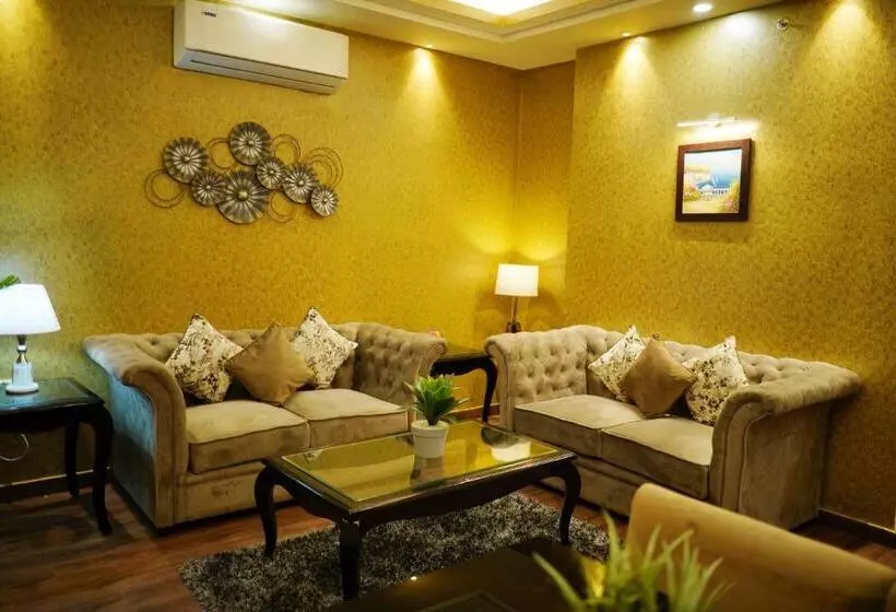 ホテル The Vaishnavi