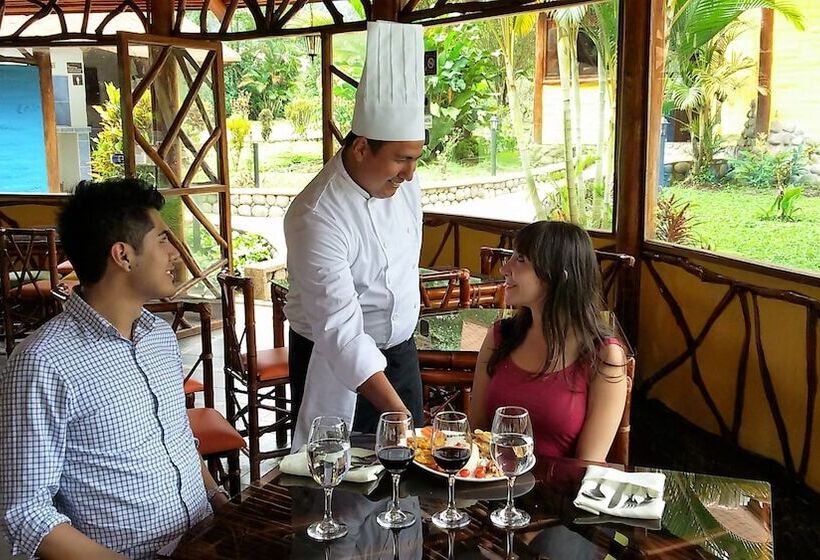 Szálloda Mindo Río Hostería