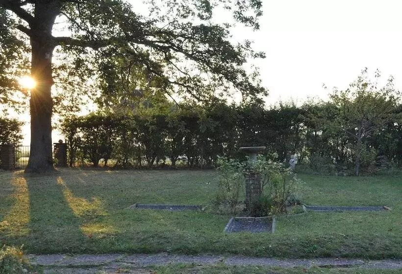 Hotelli Villa Sandby Bed And Breakfast