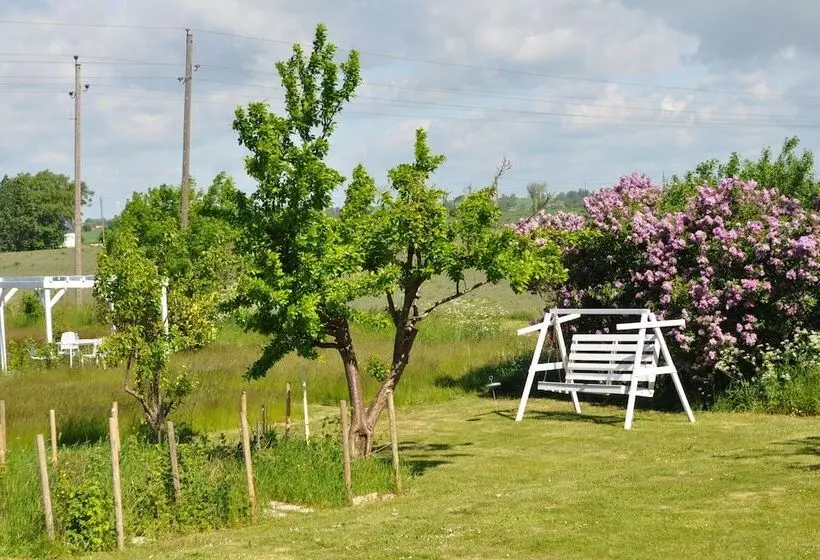 Hotelli Villa Sandby Bed And Breakfast