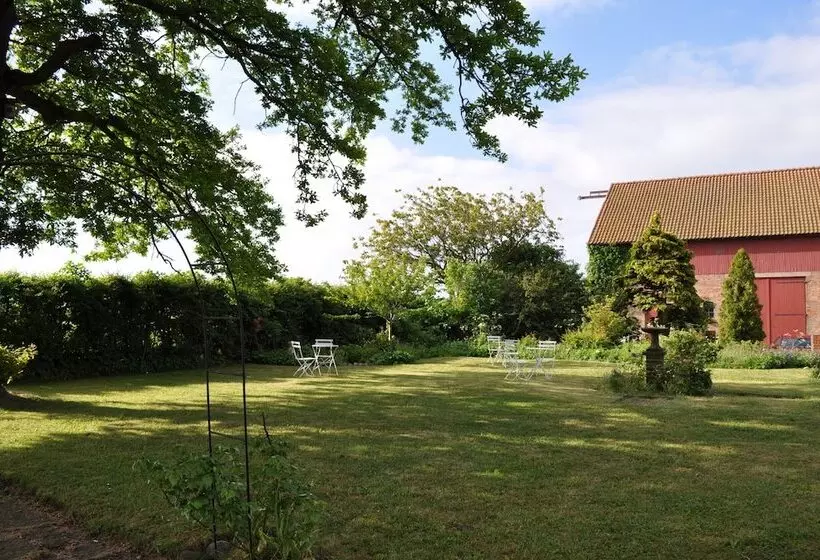 Hotelli Villa Sandby Bed And Breakfast