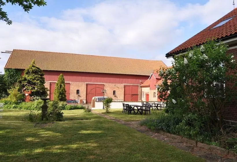 Hotelli Villa Sandby Bed And Breakfast