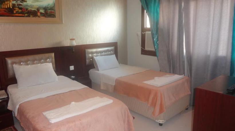 Отель Al Sabkha