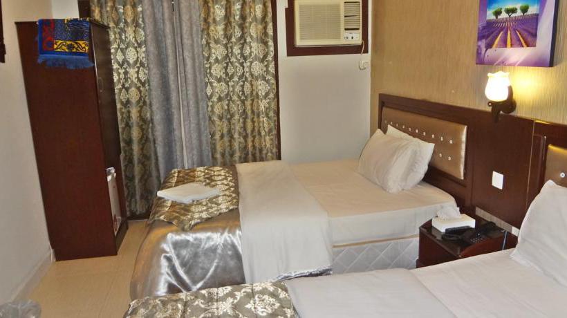 Отель Al Sabkha