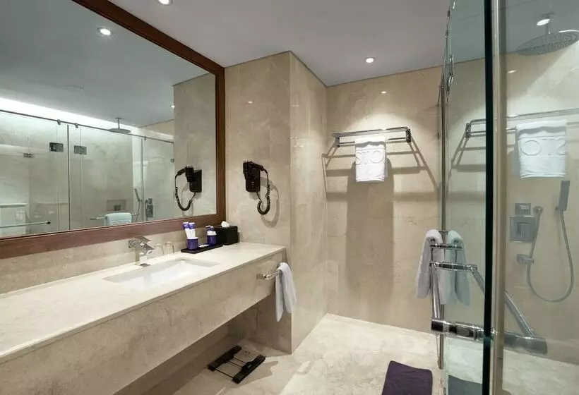 Aston Priority Simatupang Hotel And Conference Center