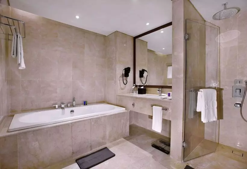 Aston Priority Simatupang Hotel And Conference Center