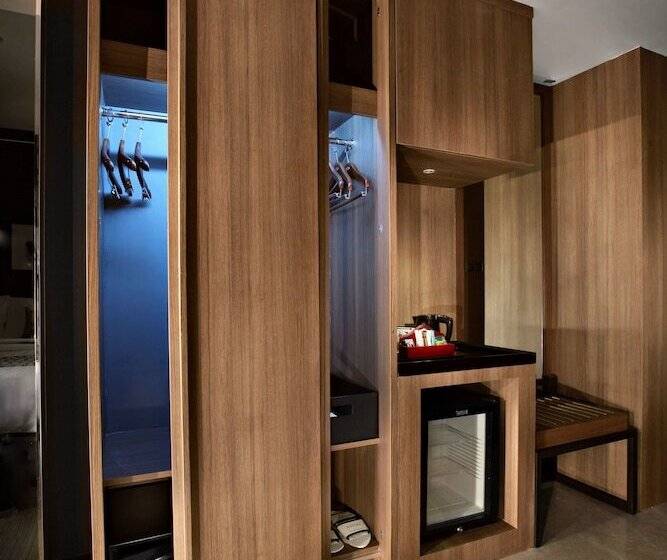 Aston Priority Simatupang Hotel And Conference Center