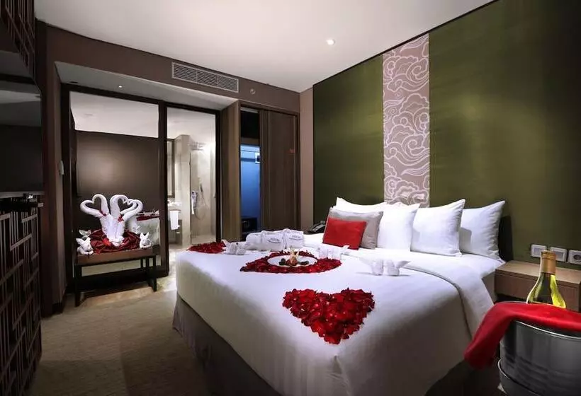 Aston Priority Simatupang Hotel And Conference Center