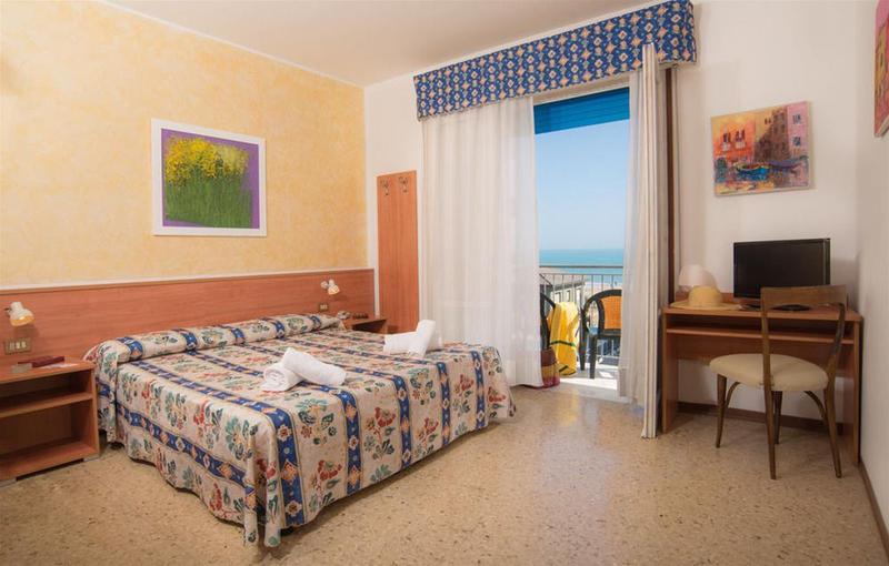 هتل Azzorre & Antille