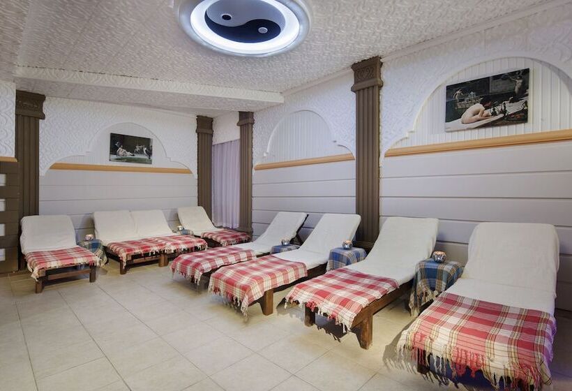 فندق Club Wasa Holiday Village All Inclusive