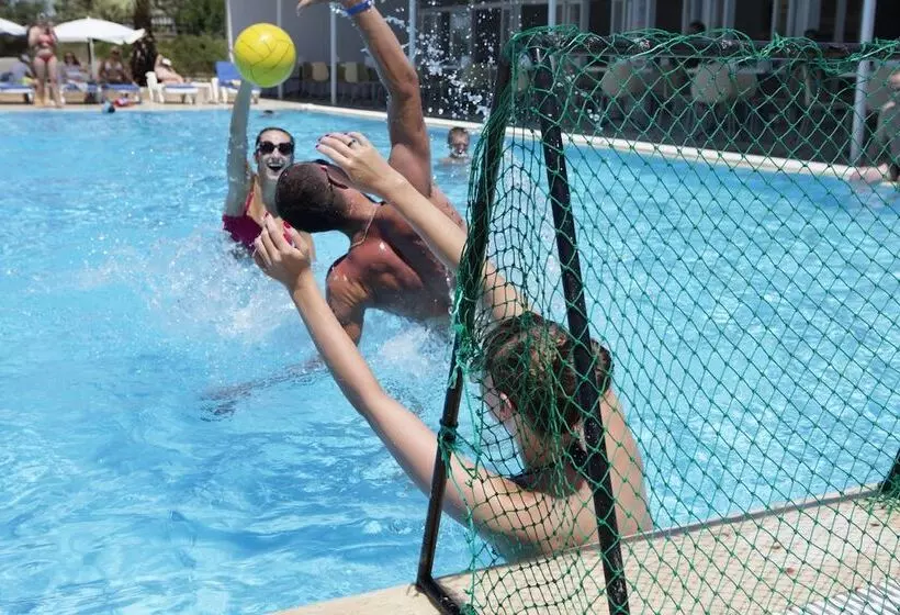 فندق Club Wasa Holiday Village All Inclusive