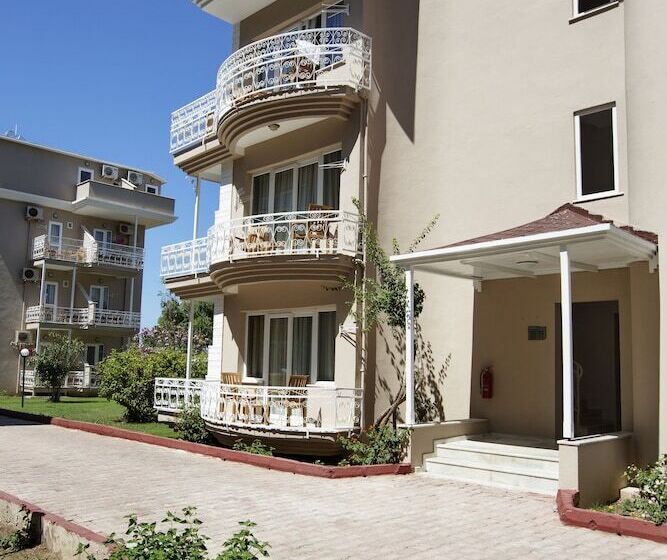 فندق Club Wasa Holiday Village All Inclusive