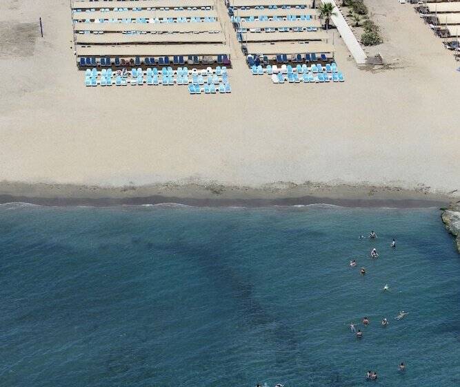 فندق Club Wasa Holiday Village All Inclusive