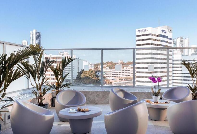 Отель Exe Oriental Panamá