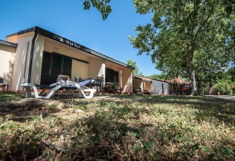 Отель Ghiacci Vecchi Residence