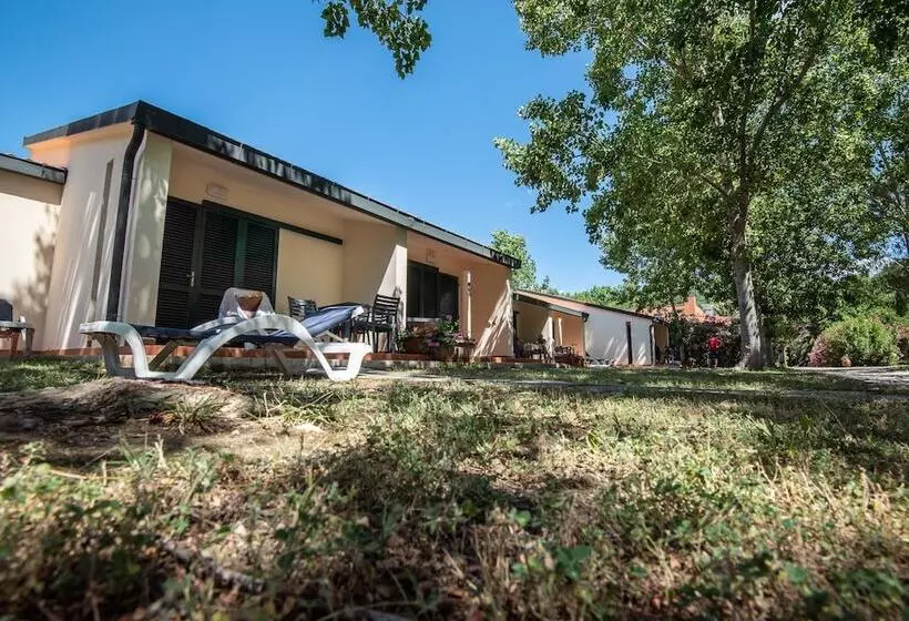 هتل Ghiacci Vecchi Residence