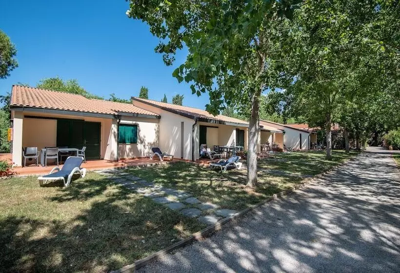 هتل Ghiacci Vecchi Residence