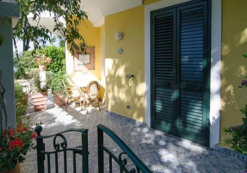 La Capannina Hotel & Apartments