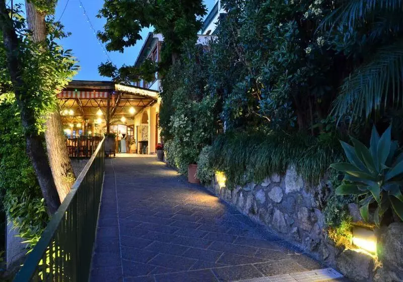 La Capannina Hotel & Apartments