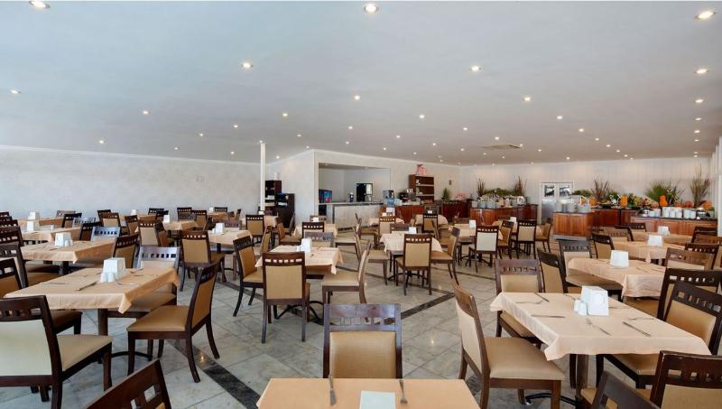 فندق Club Wasa Holiday Village All Inclusive