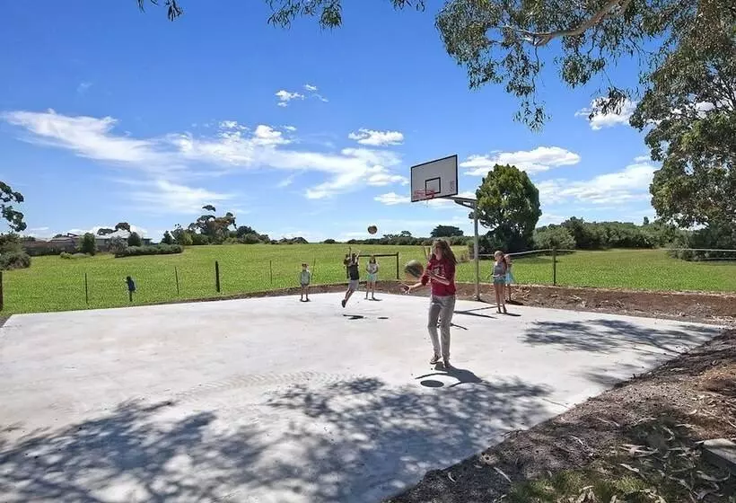 ホテル Portland Tourist Park