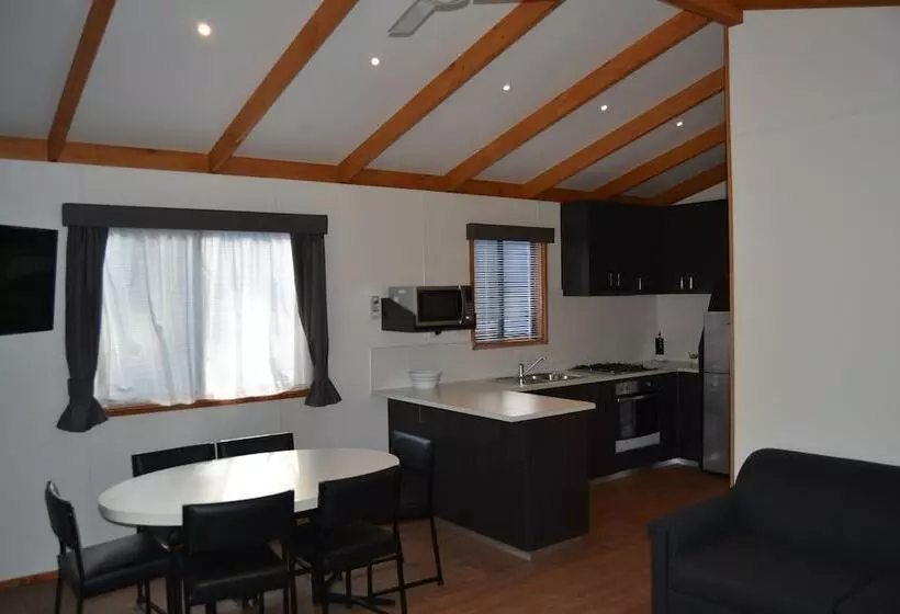 ホテル Portland Tourist Park