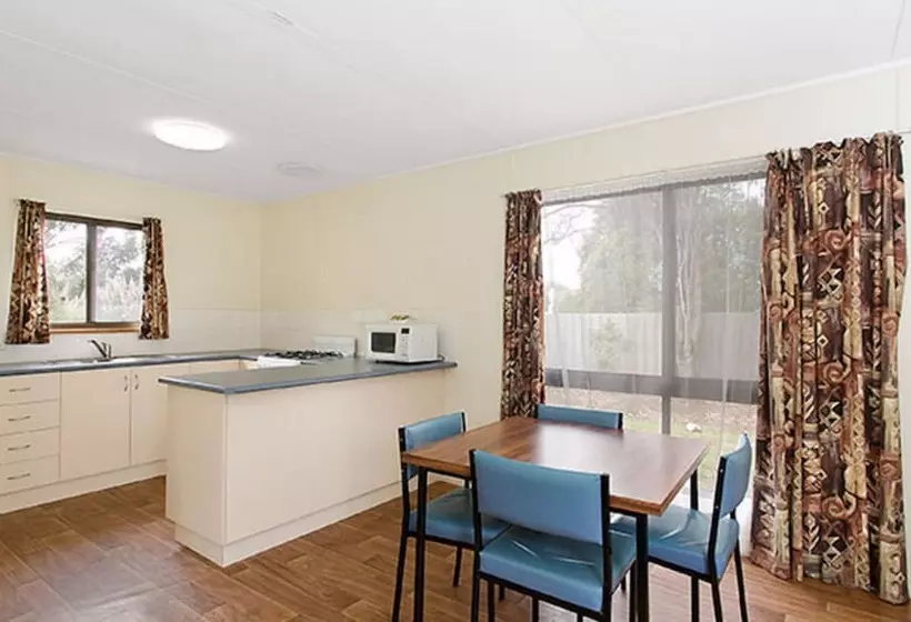 ホテル Portland Tourist Park