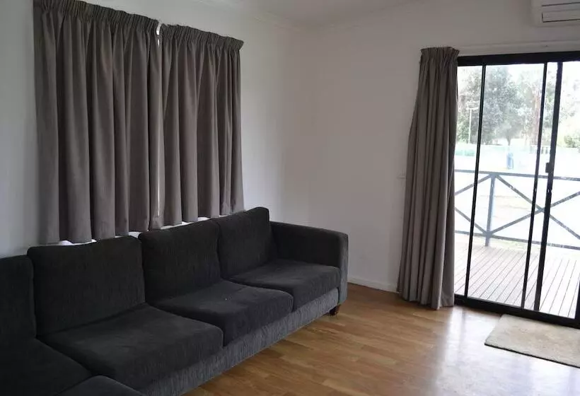 ホテル Portland Tourist Park