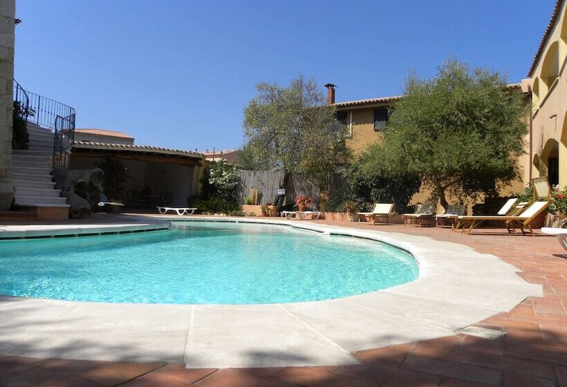 فندق San Pantaleo