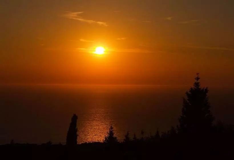 호텔 Studios Vrionis Panoramic Sunset