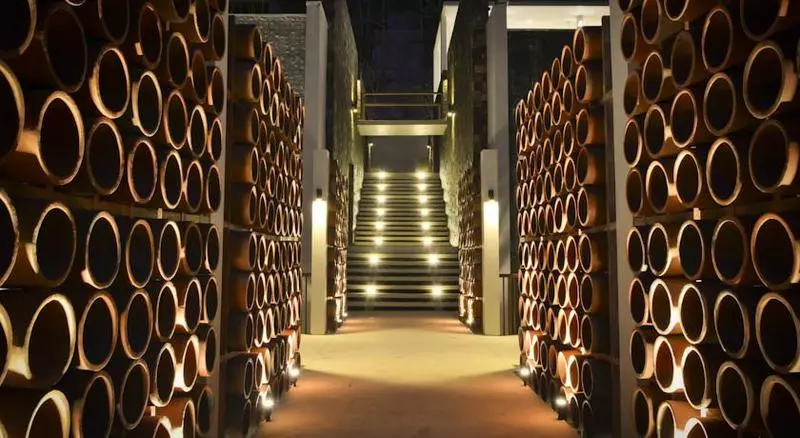 Отель Svarga Resort Lombok