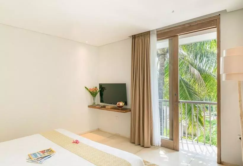 Отель Svarga Resort Lombok