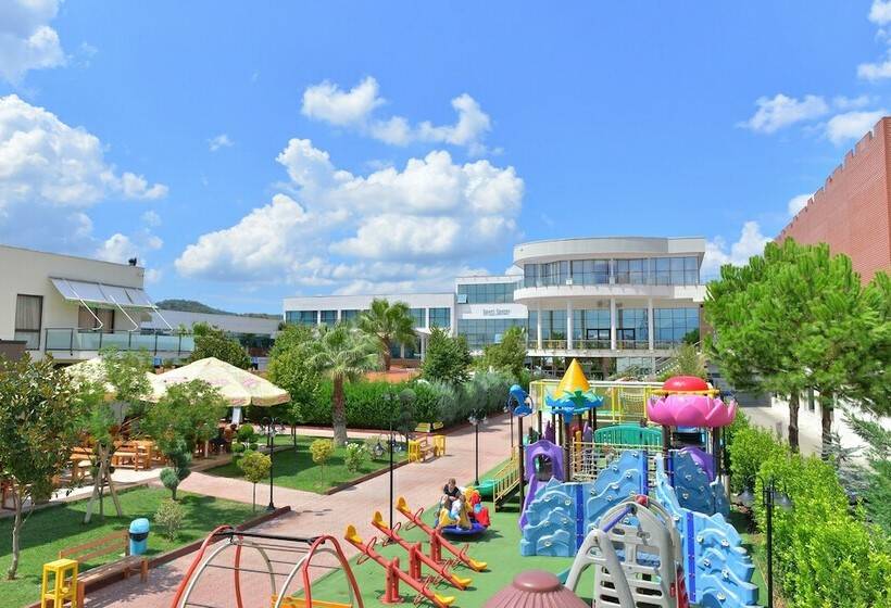 هتل Te Stela Resort & Spa