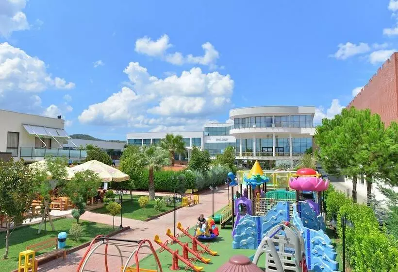 هتل Te Stela Resort & Spa