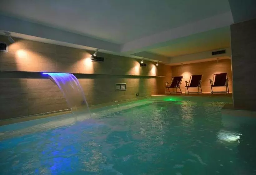 هتل Te Stela Resort & Spa