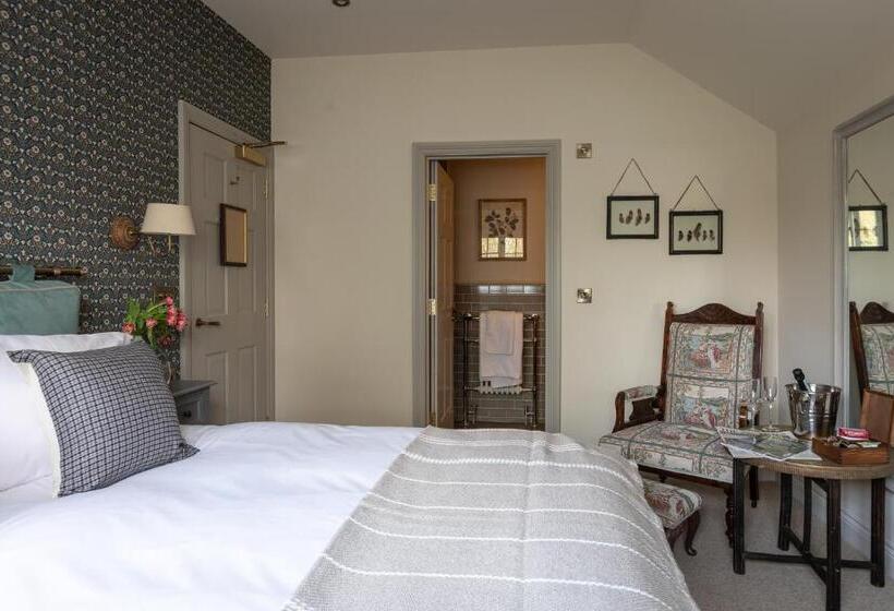 Hotel The Running Horses