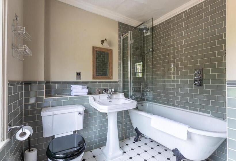 Hotel The Running Horses