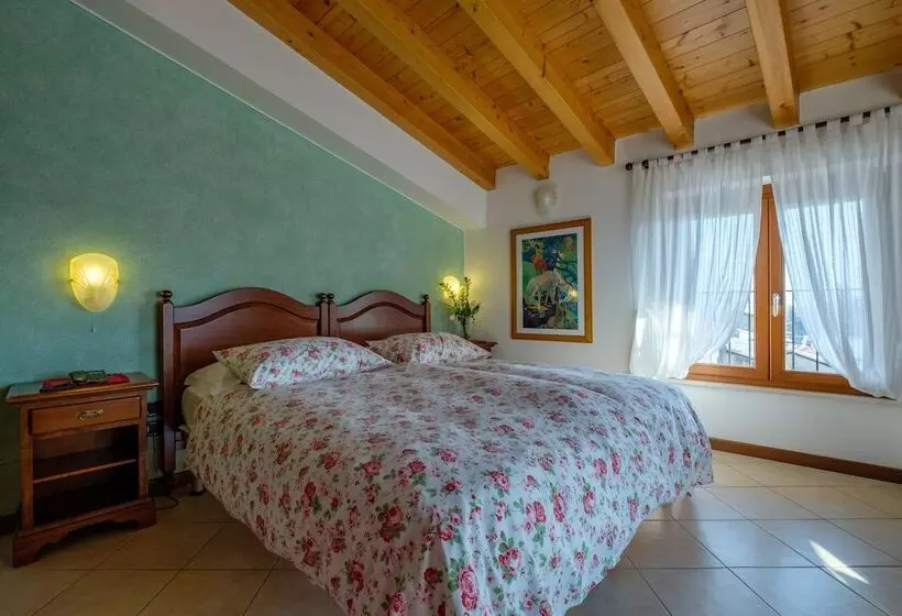 בית מלון כפרי Tre Punte