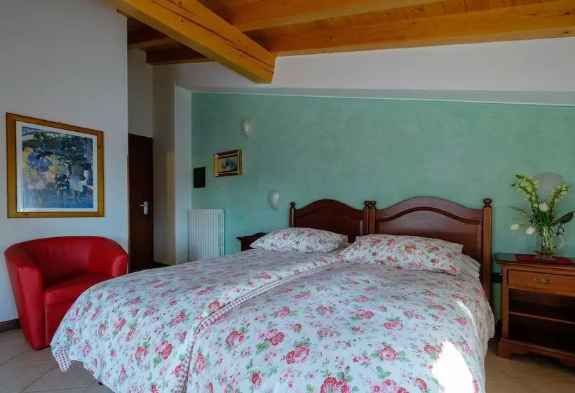 בית מלון כפרי Tre Punte