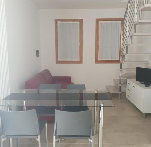 בית מלון כפרי Villaggio A Mare