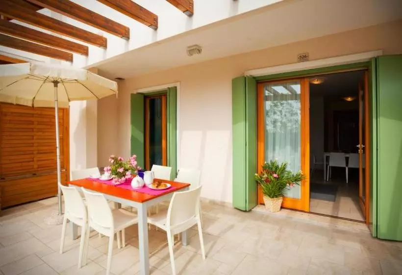 Отель Villaggio A Mare