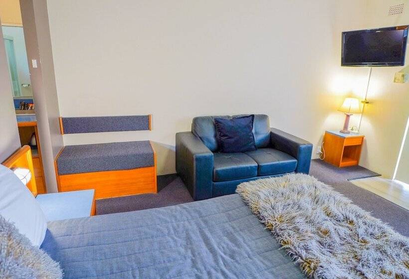 모텔 Abbotsleigh Motor Inn