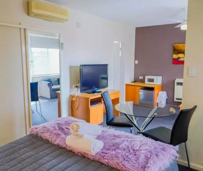 모텔 Abbotsleigh Motor Inn